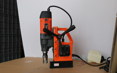 磁力鑽的選擇要看鑽孔數量和鑽孔精度 磁力鑽的選擇要看鑽孔數量和鑽孔精度